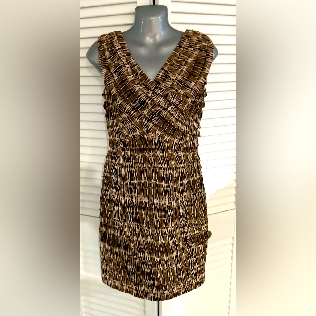 Adrianna Papell Animal Prints, Pleated Tiered Sheath Dress Size 4